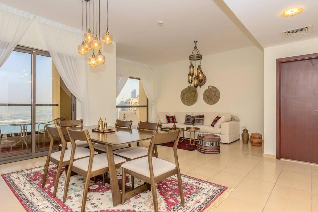 The Premium Jbr Sea View Luxury Suite Awarded "Traveller Award 2025" Ντουμπάι Εξωτερικό φωτογραφία