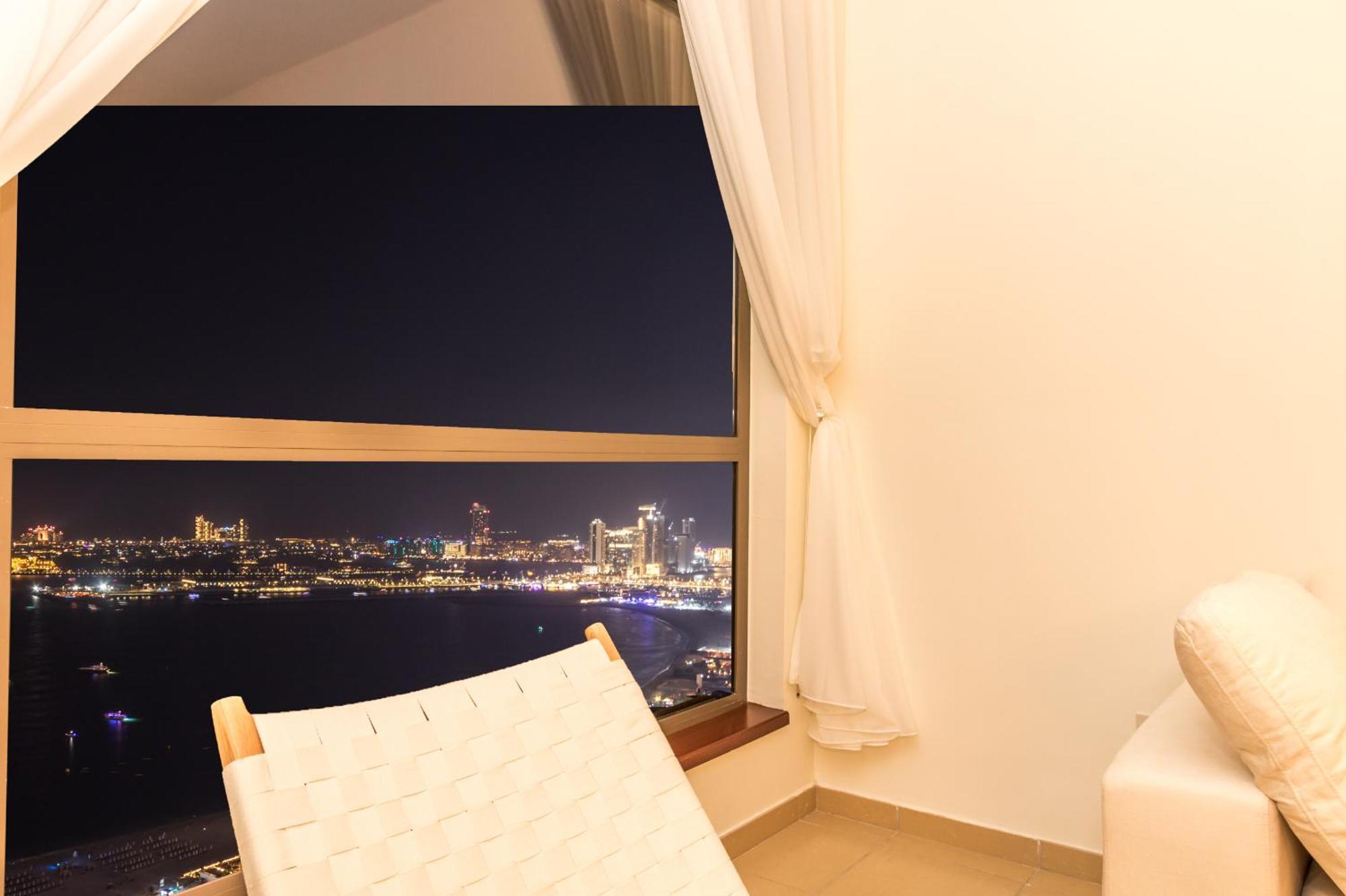 The Premium Jbr Sea View Luxury Suite Awarded "Traveller Award 2025" Ντουμπάι Εξωτερικό φωτογραφία