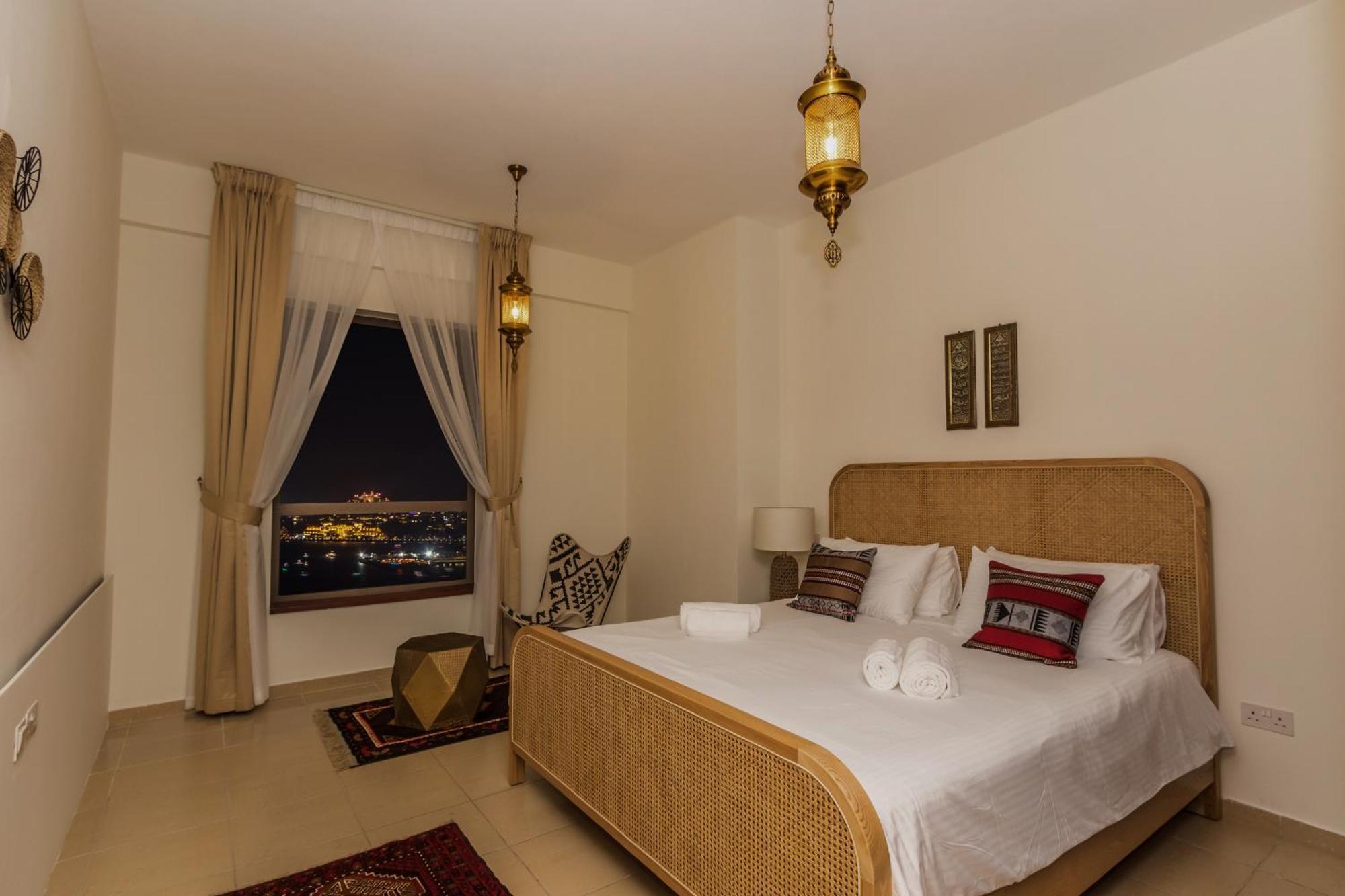 The Premium Jbr Sea View Luxury Suite Awarded "Traveller Award 2025" Ντουμπάι Εξωτερικό φωτογραφία